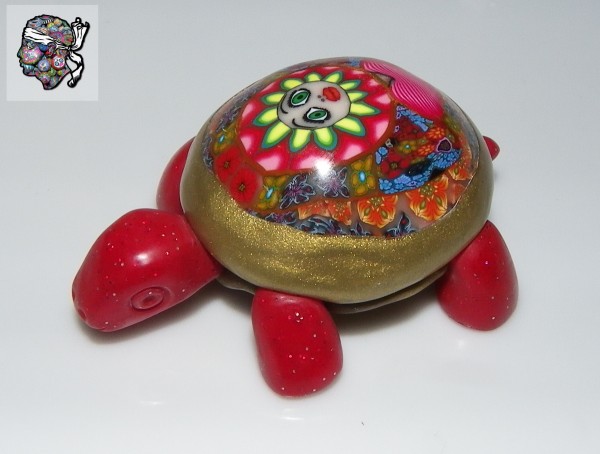 Tortue rouge paillettes à millefiori femme-fleur